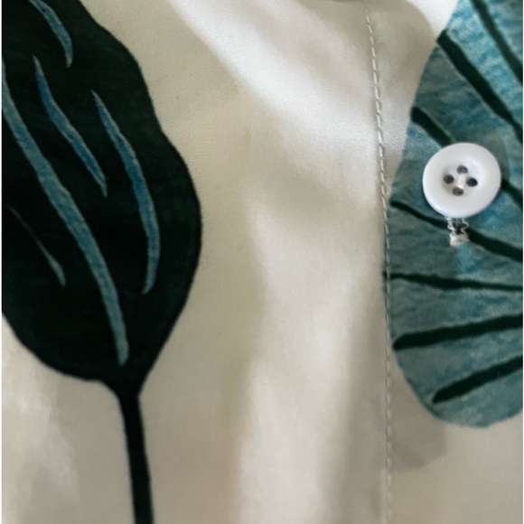 Sassy & Classy Dress - Picture 4 of 5